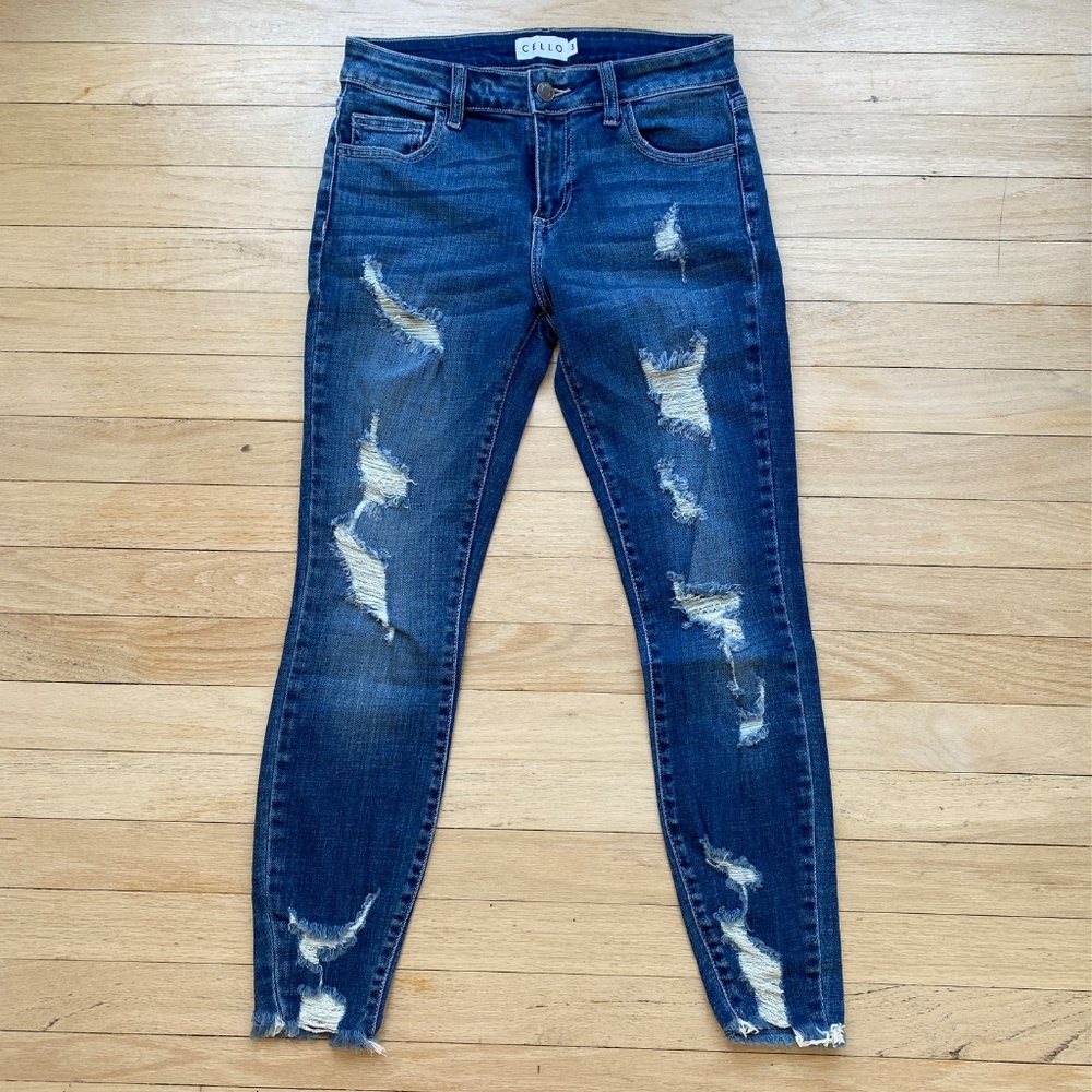 Cello Distressed Skinny Jeans, Medium Wash, Size 3